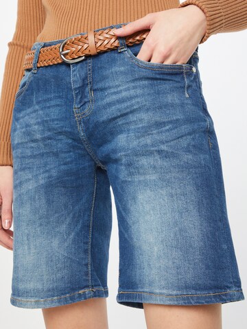 Sublevel Regular Shorts in Blau