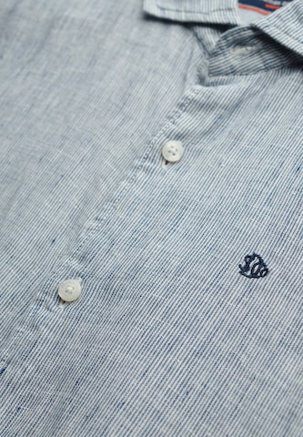 Coupe regular Chemise Superdry en bleu