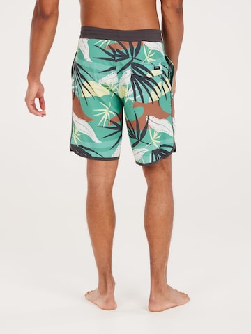 PROTEST Badeshorts 'PRTADDO' in Grün: Vorderseite