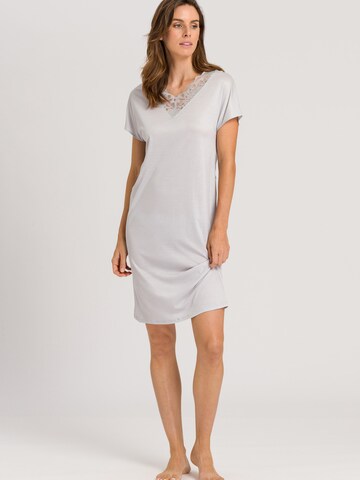 Chemise de nuit 'Mae' Hanro en blanc