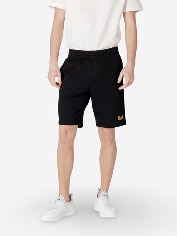 regular Pantaloni sportivi '8NPS65 PJVRZ' di EA7 Emporio Armani in nero: frontale