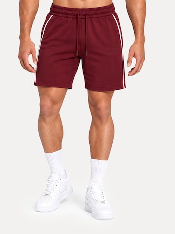 Smilodox Loosefit Broek ' Brenvaro ' in Rood: voorkant