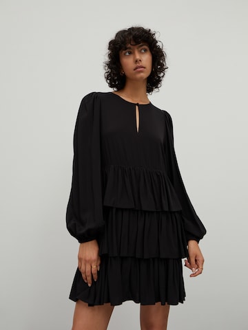 EDITED Φόρεμα 'Elaine' σε μαύρο: μπροστά