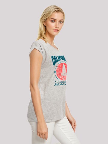 T-shirt 'California skull summer vibes' F4NT4STIC en gris