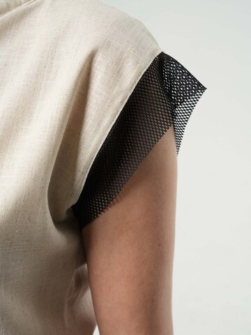 Metamorphoza Blouse in Beige