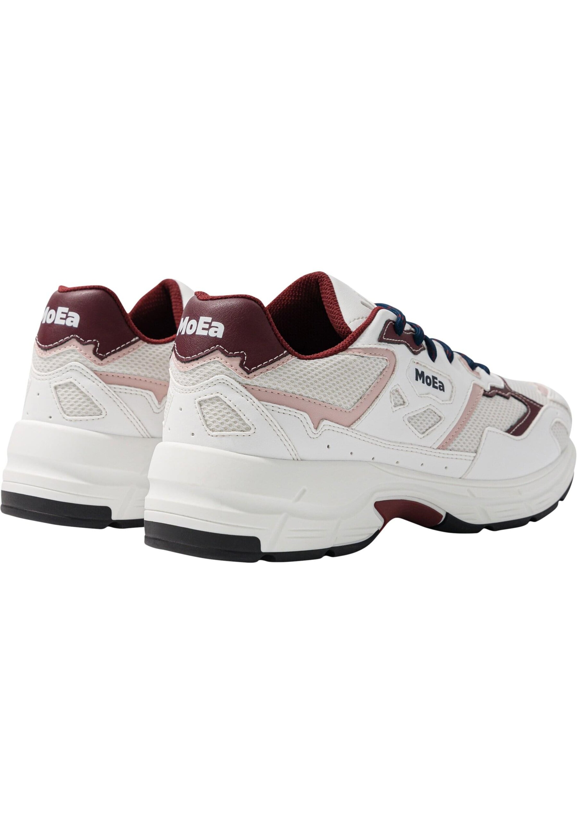 Sneaker bassa 'Gen8' di MoEa in bianco