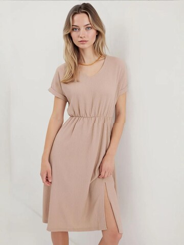 Bigdart Kleid in Beige: Vorderseite