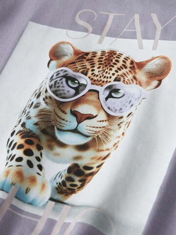 NAME IT - Camiseta 'NKFVOTEA' en lila