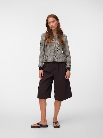 VERO MODA Φθινοπωρινό και ανοιξιάτικο μπουφάν 'VMCoco' σε μπεζ: μπροστά