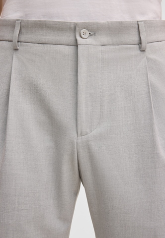 STRELLSON Loose fit Pleat-front trousers ' Lois ' in Silver