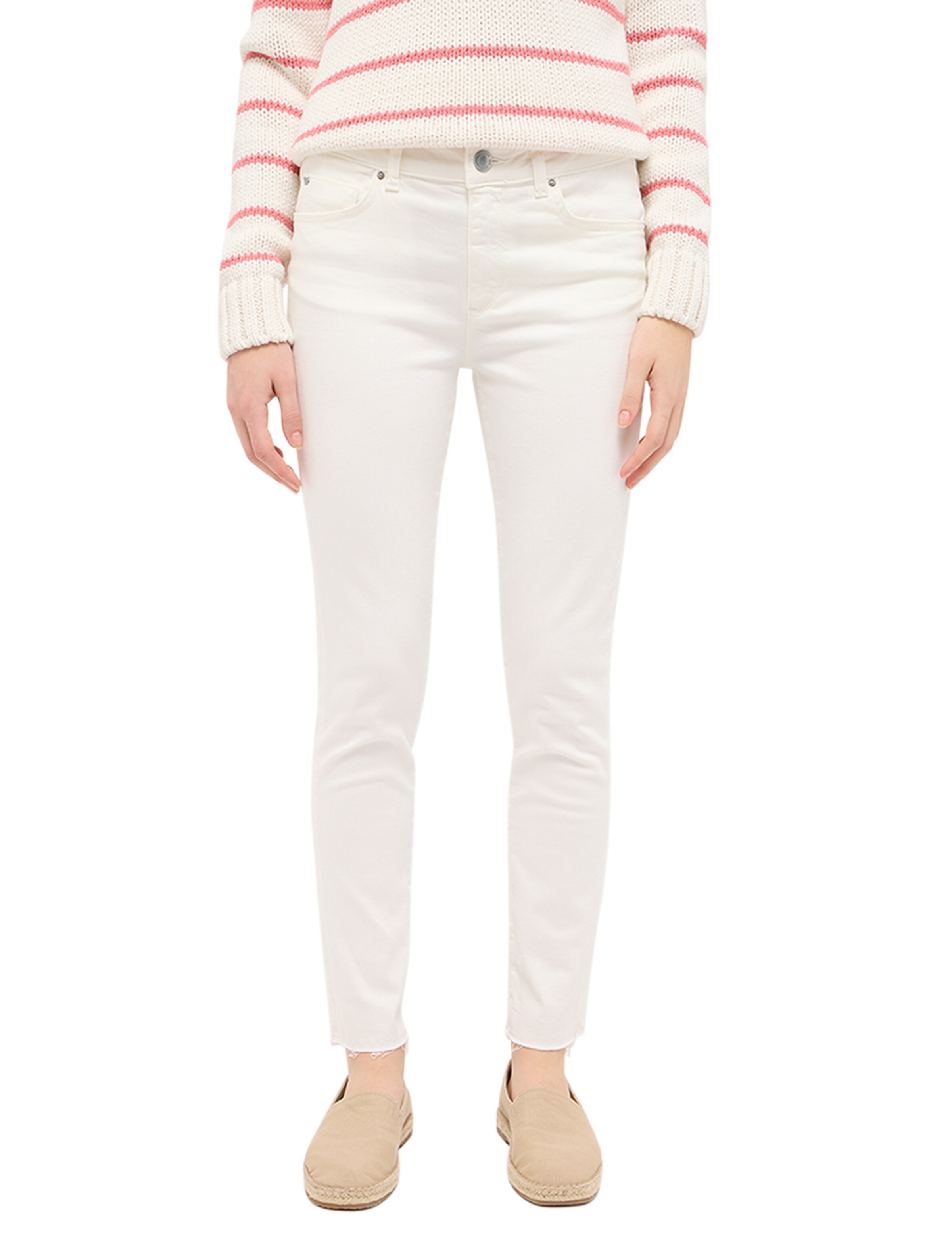 MUSTANG Skinny Trousers 'SHELBY' in White: front