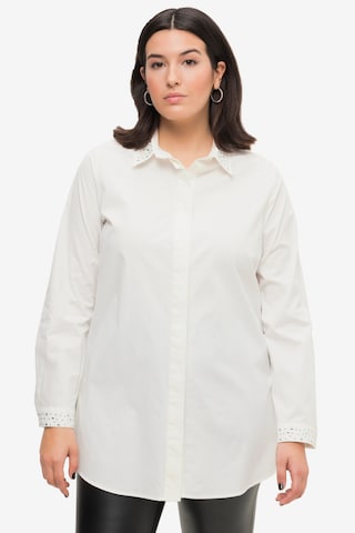 Studio Untold Blouse in Beige: front