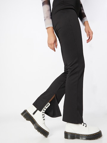 ABOUT YOU Regular Broek 'Jolina' in Zwart