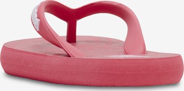 Hummel Beach & Pool Shoes in Red