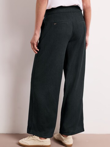 STREET ONE Широки крачоли Панталон в зелено