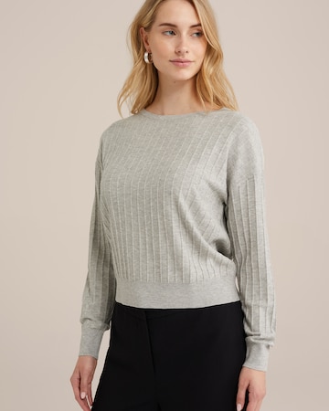 WE Fashion Sweater in Grey