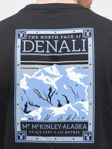 THE NORTH FACE Μπλουζάκι σε μαύρο