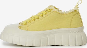 Baskets basses CAFè NOIR en jaune : devant