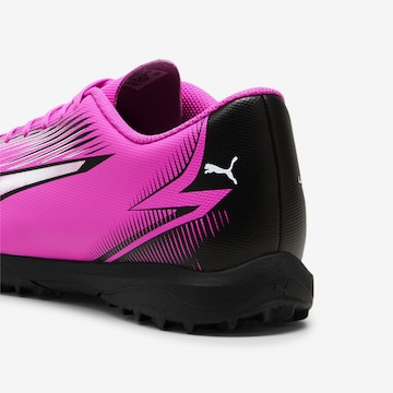 Chaussure de foot 'ULTRA PLAY TT' PUMA en rose