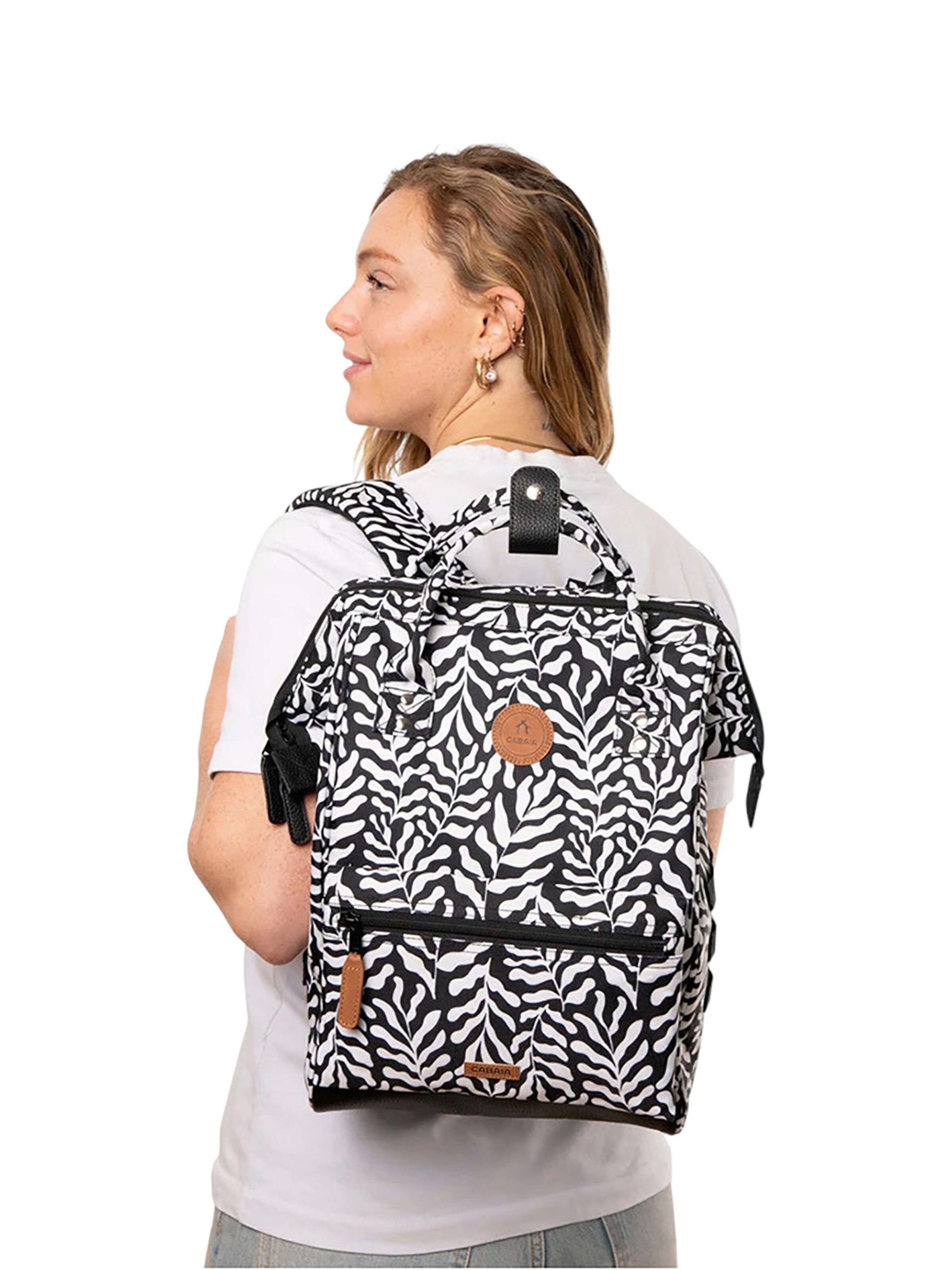 Cabaia Backpack 'Luanda M' in Mixed colors
