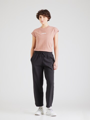ADIDAS SPORTSWEAR Λειτουργικό μπλουζάκι 'Essentials Linear' σε ροζ