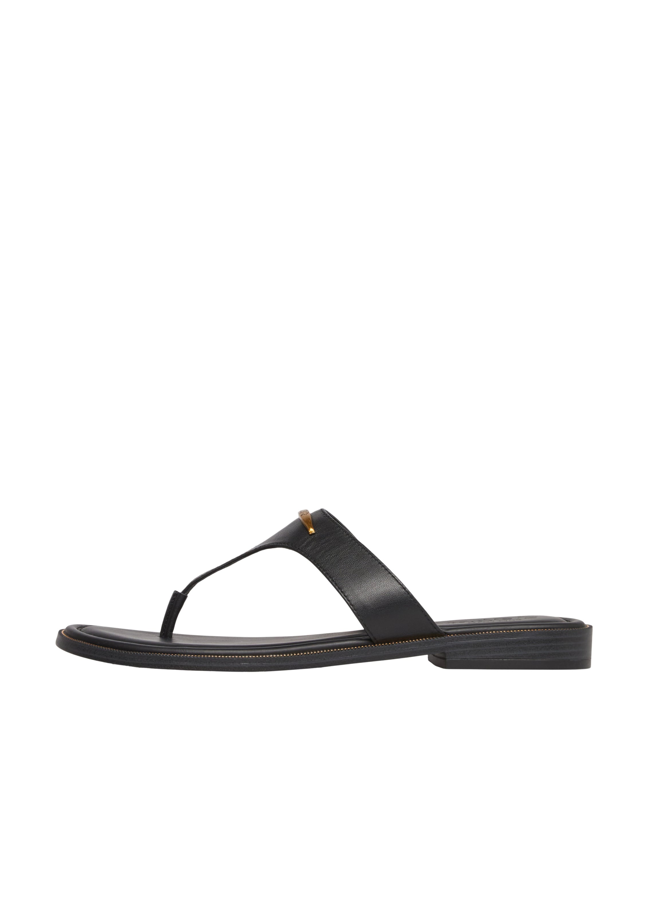 s.Oliver Sandal in Black: front