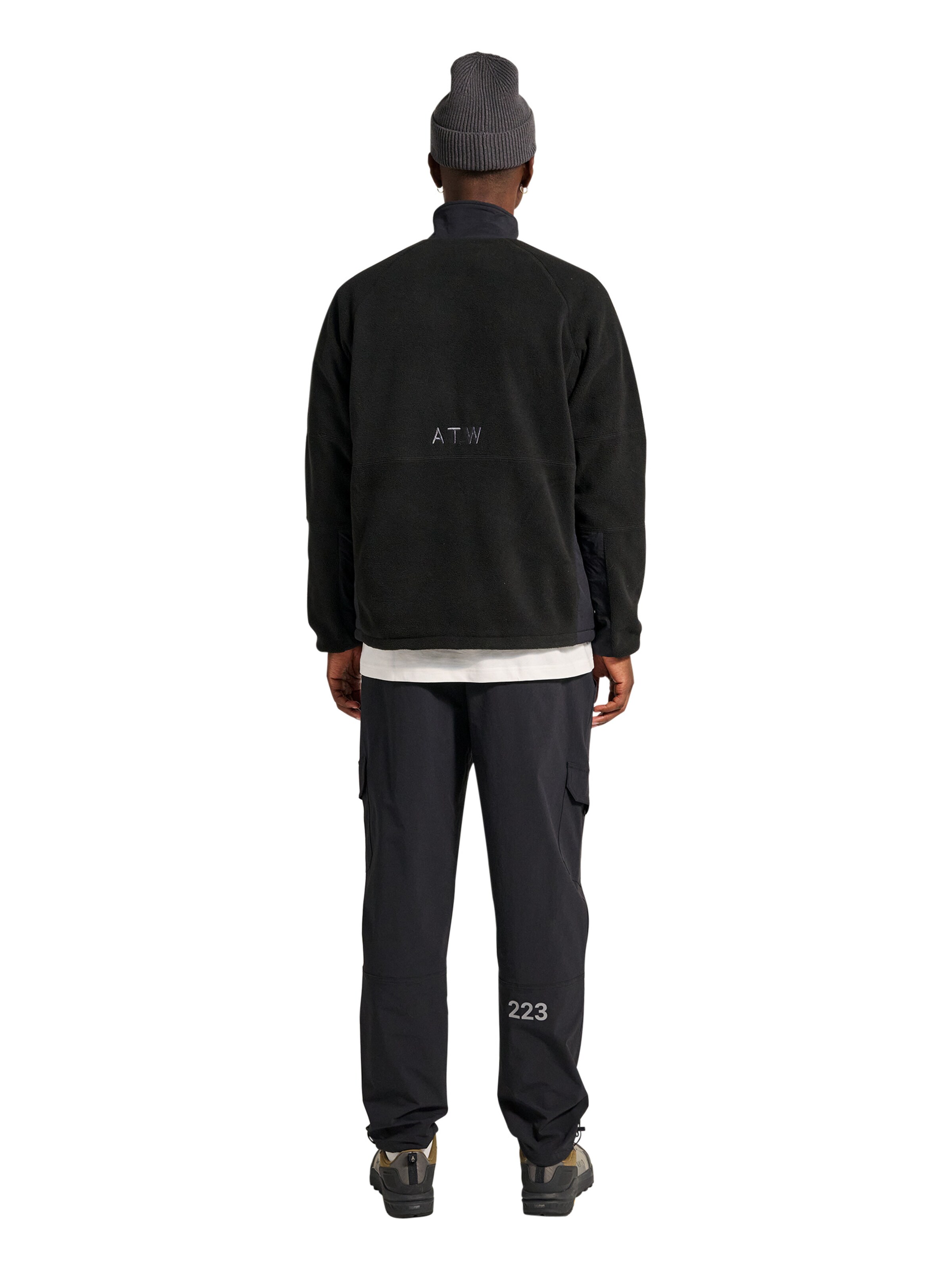 HALO Pullover in Schwarz