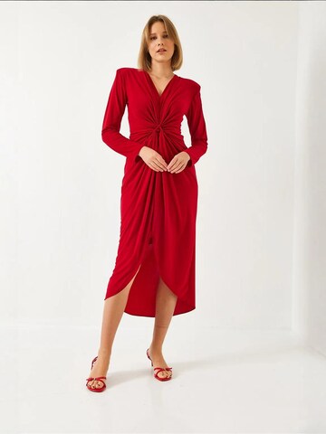Robe Bianco Lucci en rouge