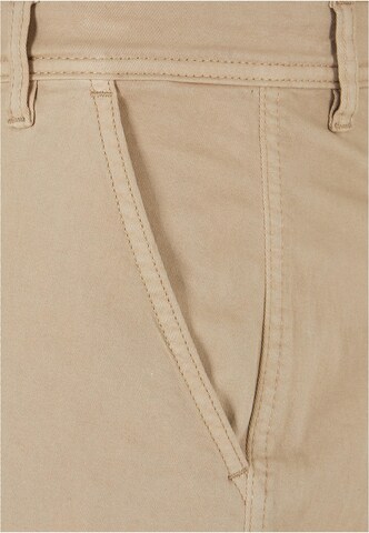 Effilé Pantalon cargo Urban Classics en beige