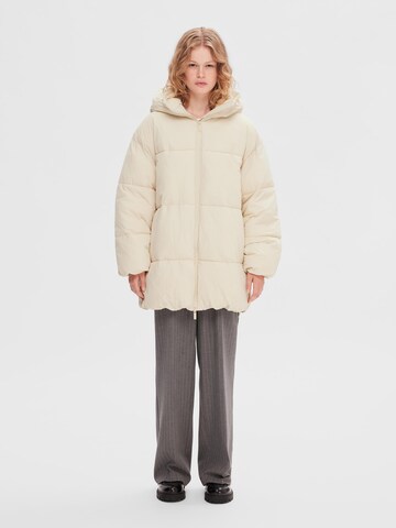 SELECTED FEMME Winter jacket 'Fraya' in Beige