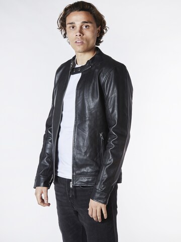 Bolongaro Trevor Between-Season Jacket 'Classic Racer' in Black