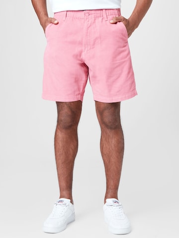 LEVI'SChino hlače - roza boja: prednji dio