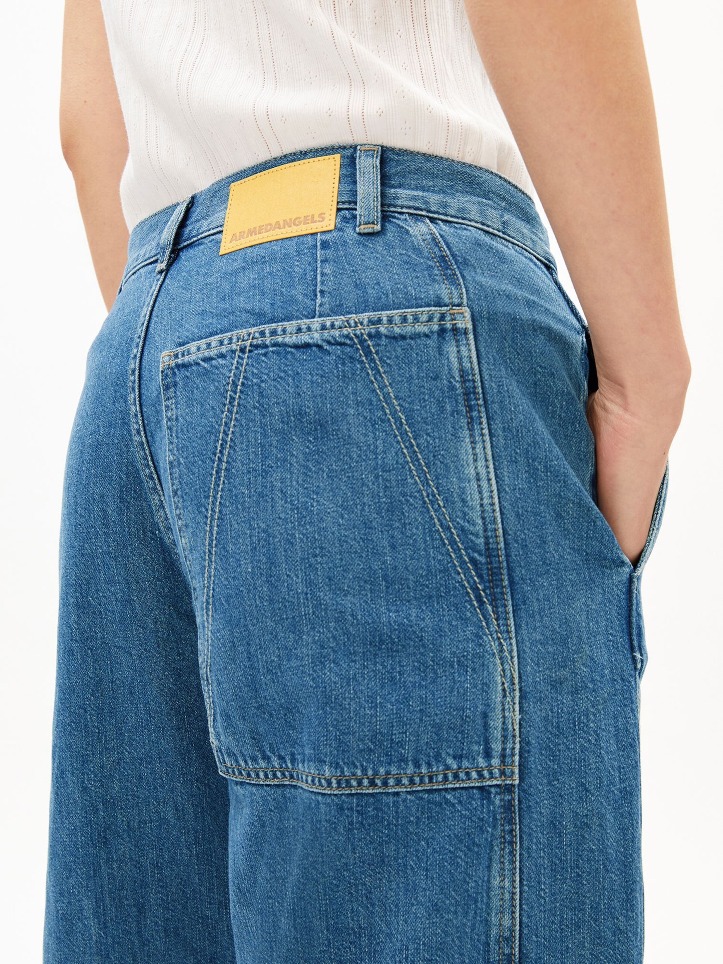 ARMEDANGELS Loosefit Jeans in Blauw: voorkant