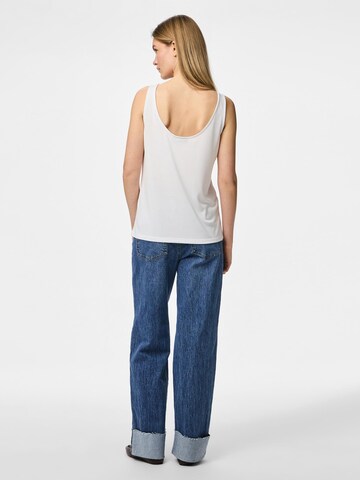 PIECES Top 'Kamala' in White