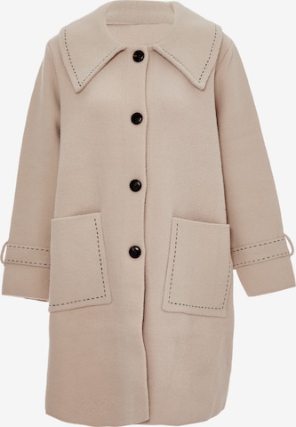 CELOCIA Between-Seasons Coat in Beige: front