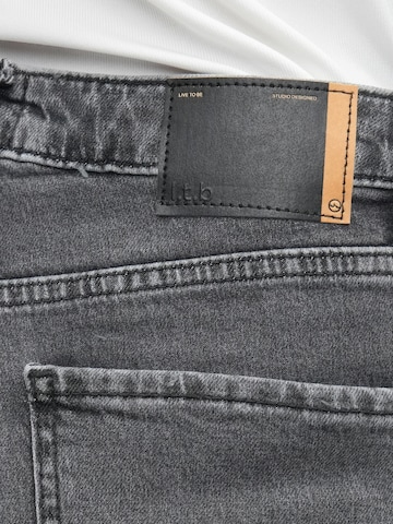 LTB Slim fit Jeans 'RONNA' in Grey