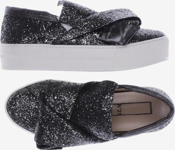 N°21 Flats & Loafers in 39 in Grey: front