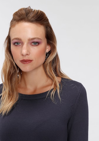 FLASHLIGHTS Sweater in Blue