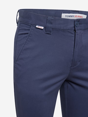 mėlyna Tommy Jeans Prigludęs „Chino“ stiliaus kelnės 'AUSTIN'