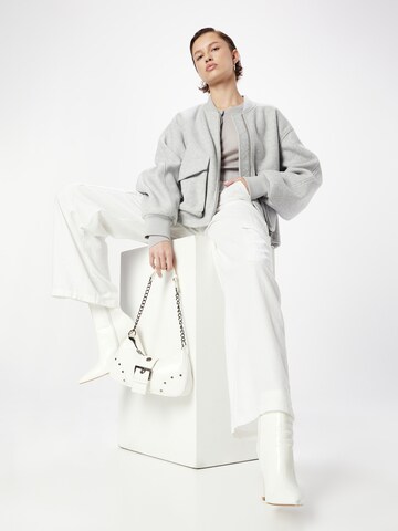 Wide leg Pantaloni cargo 'Julian' di WEEKDAY in bianco