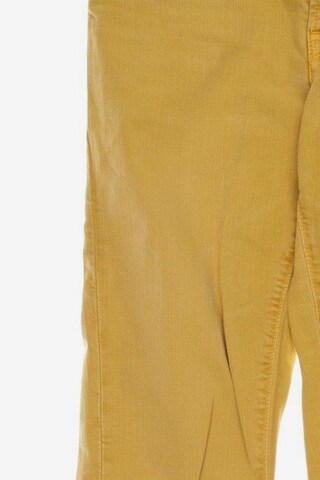 GUESS Jeans in 28 in Yellow