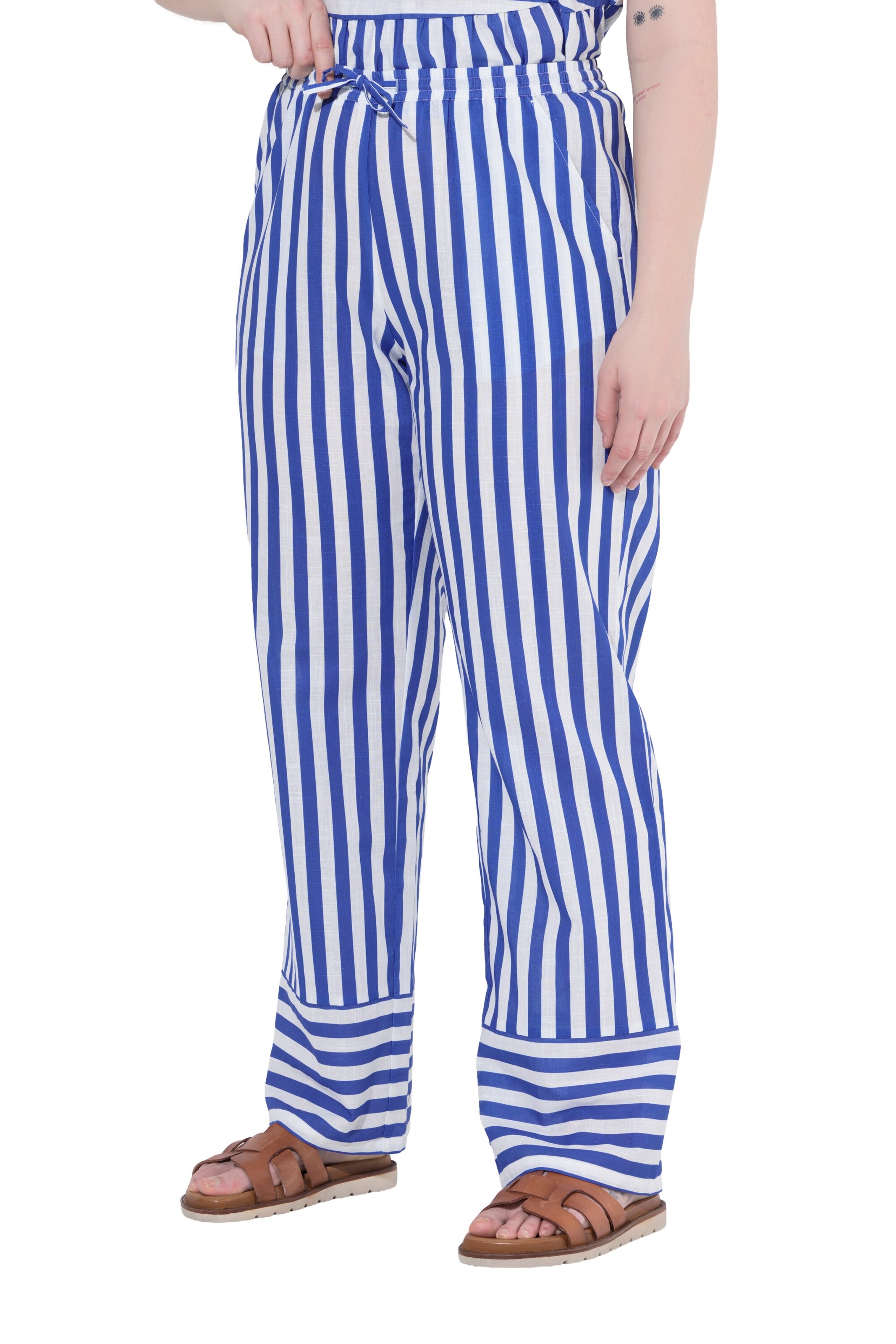 Ulla Popken Regular Pants in Blue: front