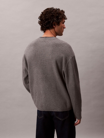 Pull-over Calvin Klein Jeans en gris