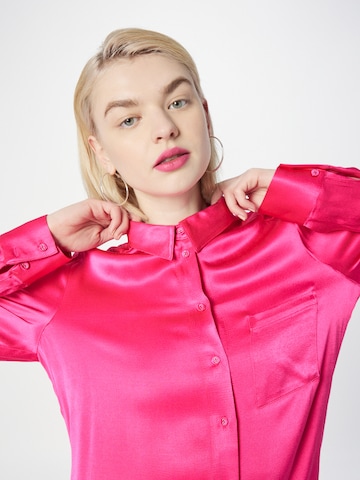 Bardot Blouse 'LENA' in Roze