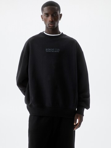 Pull&Bear Sweatshirt in Zwart: voorkant