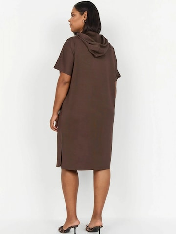 Robe 'SABINA' Wasabi Concept en marron