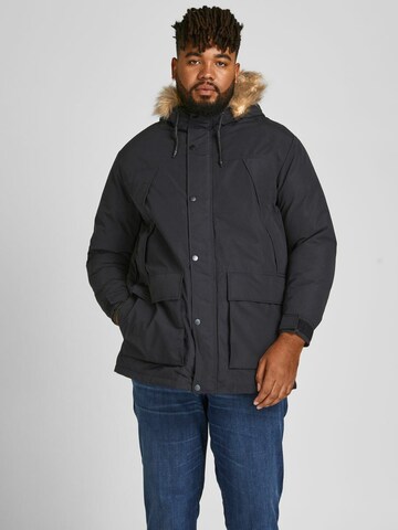 Jack & Jones Plus - Parka de inverno 'Super' em preto: frente