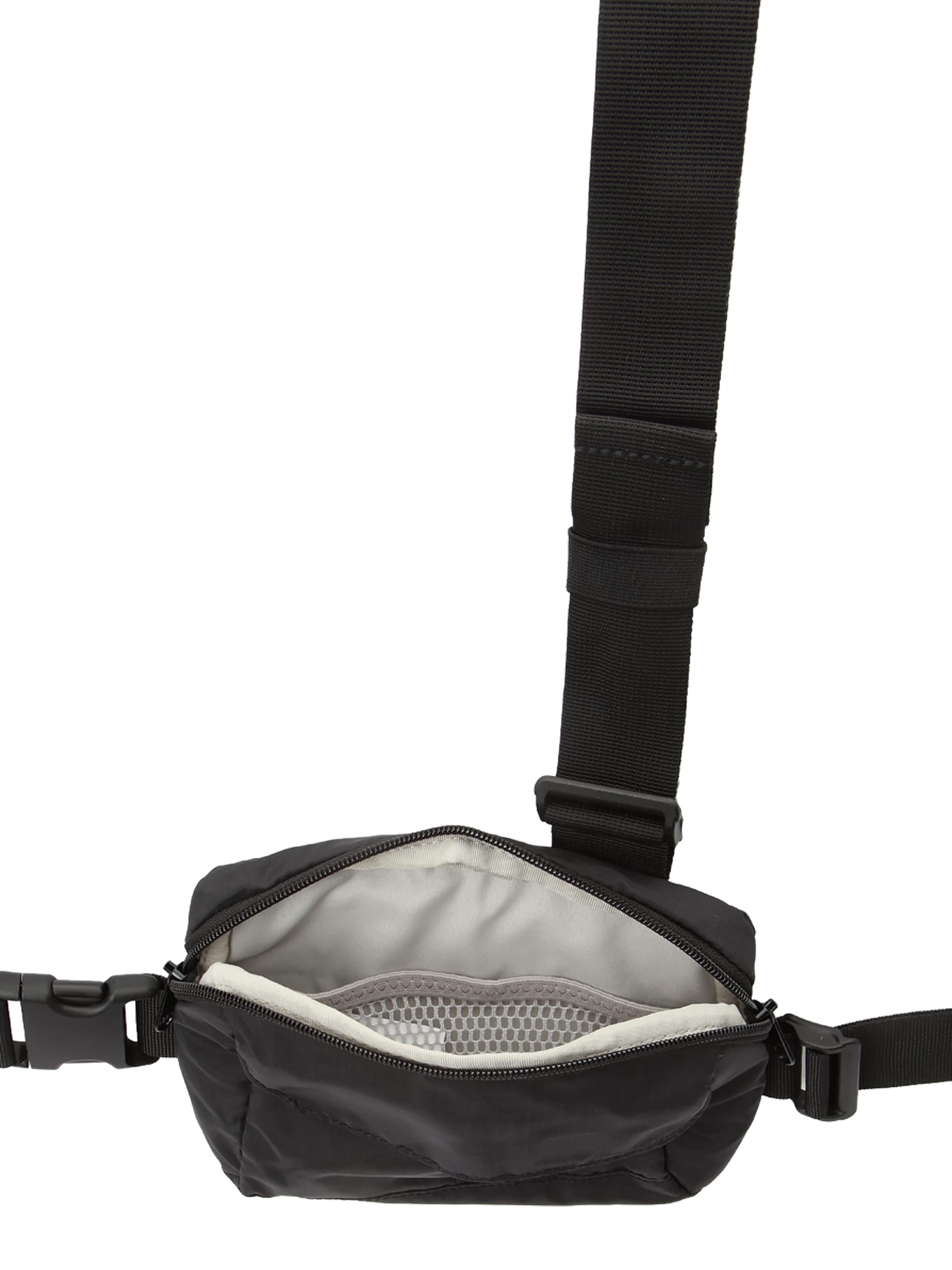 AEVOR Gürteltasche in Schwarz