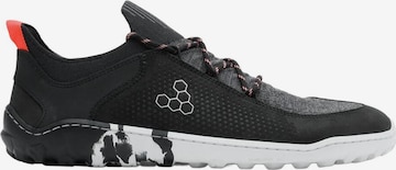 Vivo Barefoot Ulkoilukengät 'TRACKER TEXTILE AT MENS' värissä musta: etupuoli