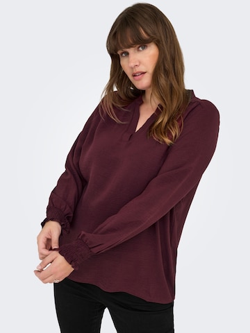 ONLY Carmakoma - Blusa '15285157' en rojo